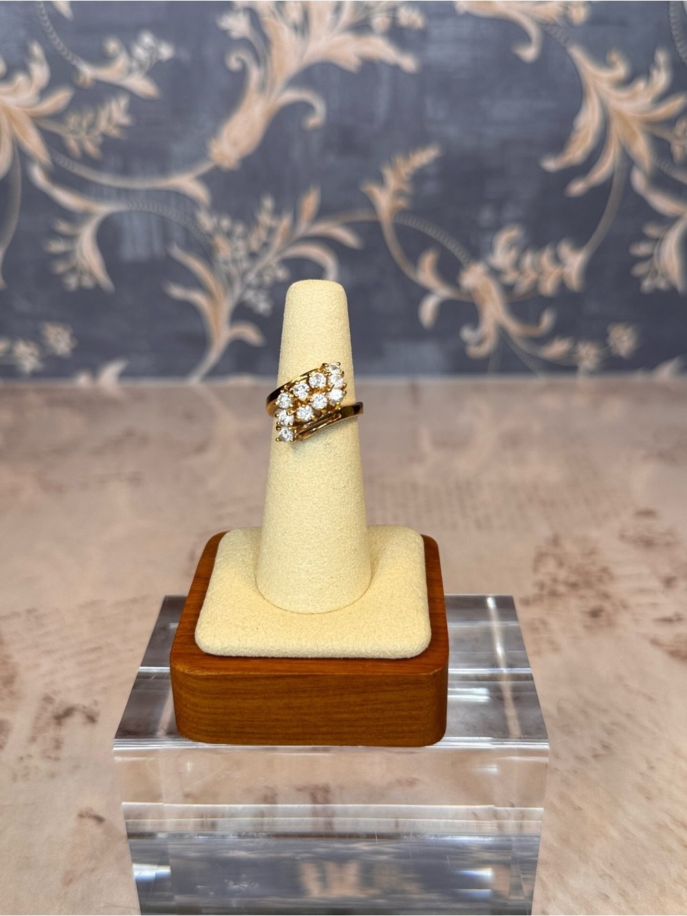 Gold Tone Clear Rhinestone Cluster Ring Size 6 Costume Jewelry Lot D57